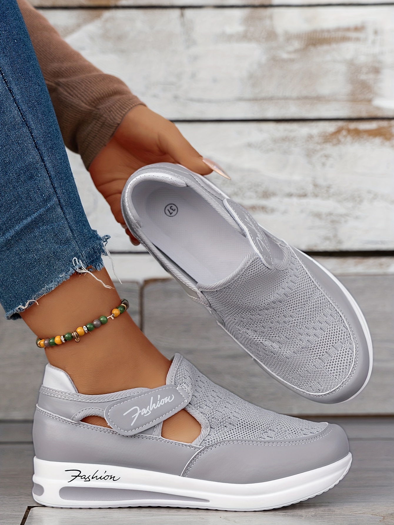 Baskets Femme Respirantes à Enfilage Facile - Chaussures Décontractées Légères avec Semelle en Caoutchouc, Design Noir & Rose, Confortables pour le Port Toute la Journée