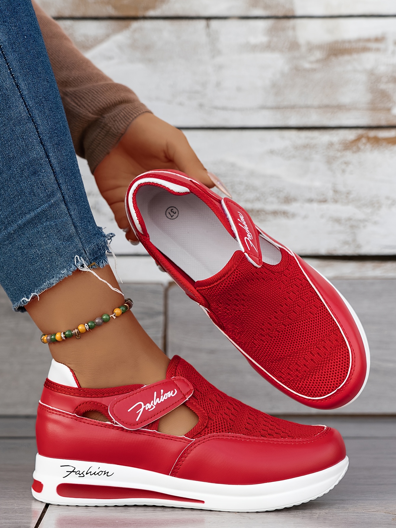 Baskets Femme Respirantes à Enfilage Facile - Chaussures Décontractées Légères avec Semelle en Caoutchouc, Design Noir & Rose, Confortables pour le Port Toute la Journée