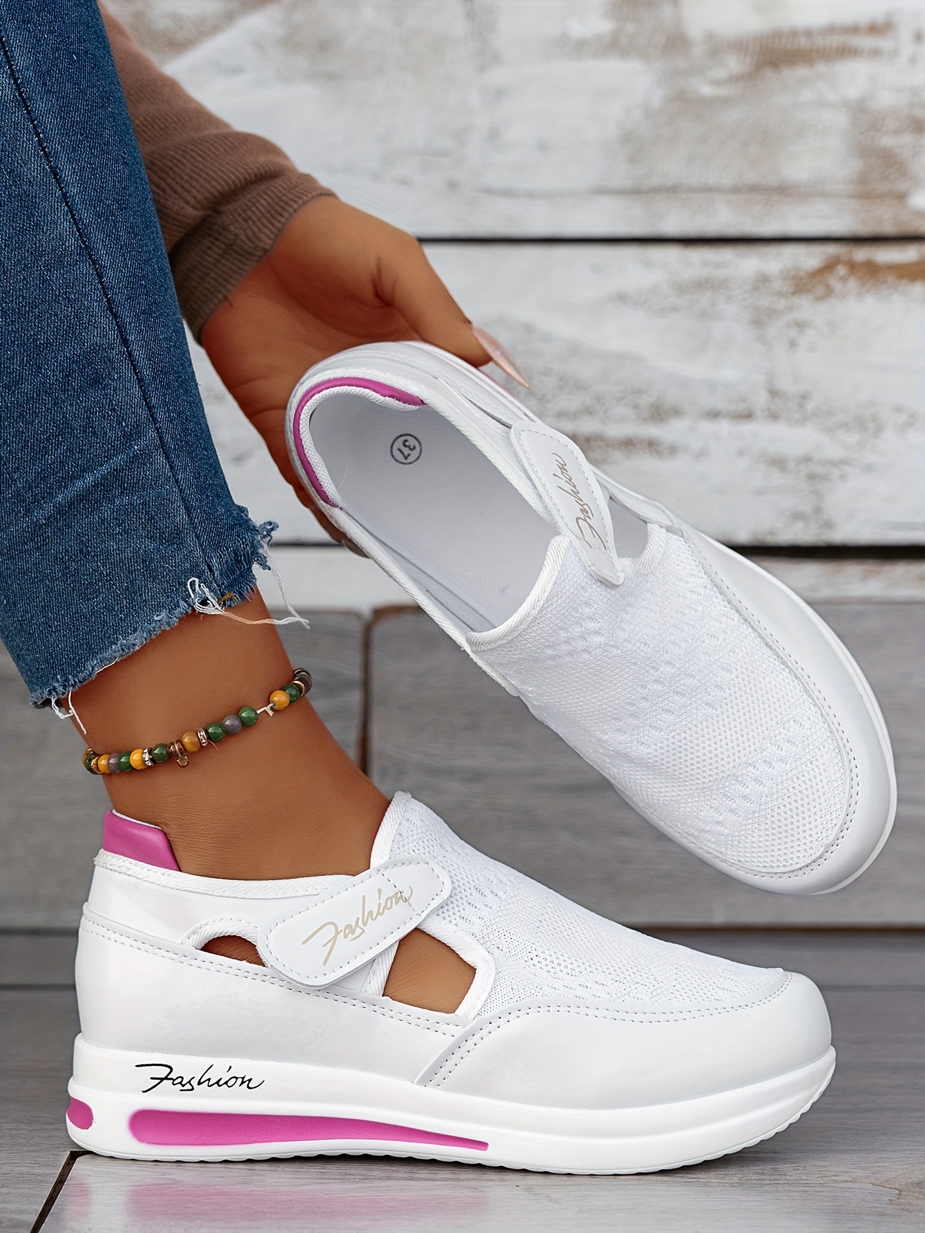 Baskets Femme Respirantes à Enfilage Facile - Chaussures Décontractées Légères avec Semelle en Caoutchouc, Design Noir & Rose, Confortables pour le Port Toute la Journée